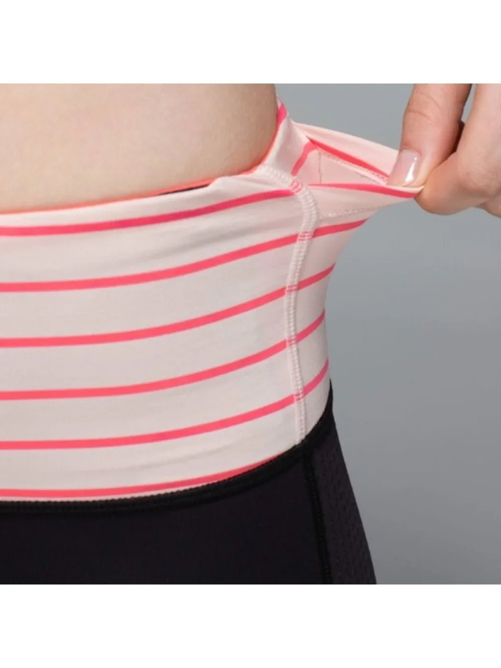 Lululemon Var-City Crop Black / Quiet Stripe Butter Pink Electric Coral